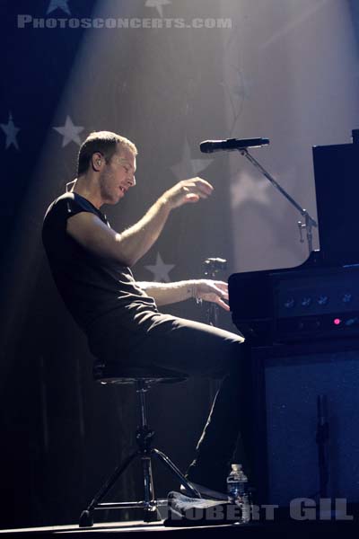 COLDPLAY - 2014-05-28 - PARIS - Casino de Paris - 